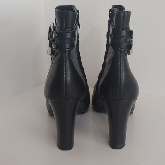 Lauren Ralph Lauren Black Myla Ankle Boots/Booties Women's Size 8B - Picture 5 of 11